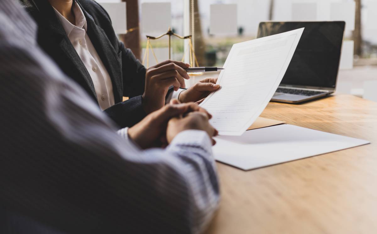 Litige avec l'administration : pourquoi consulter un avocat en droit administratif ?